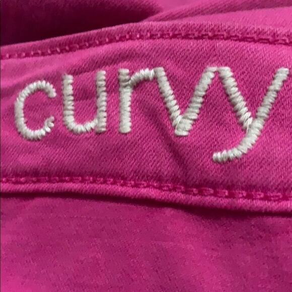 NWT SLINK HOT PINK DISTRESSED JEANS‎ SIZE 2… - Picture 5 of 7